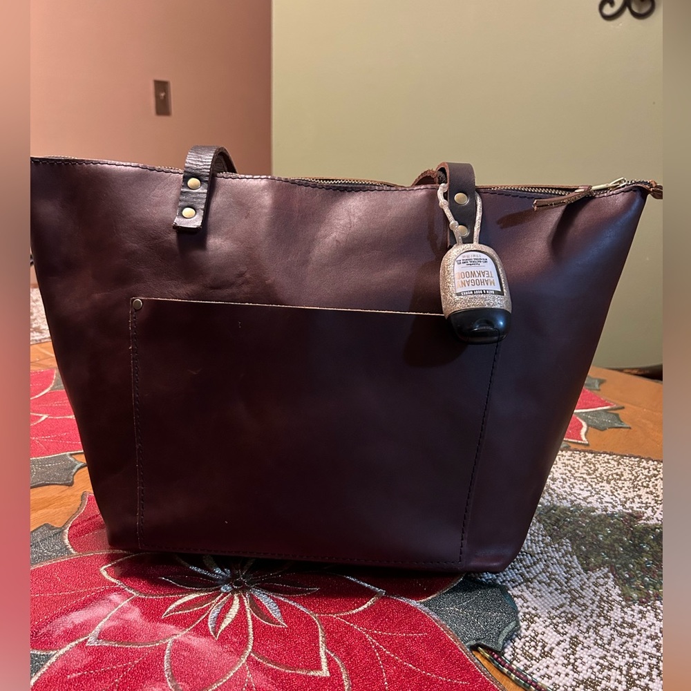 Almost Perfect Large Zipper Tote